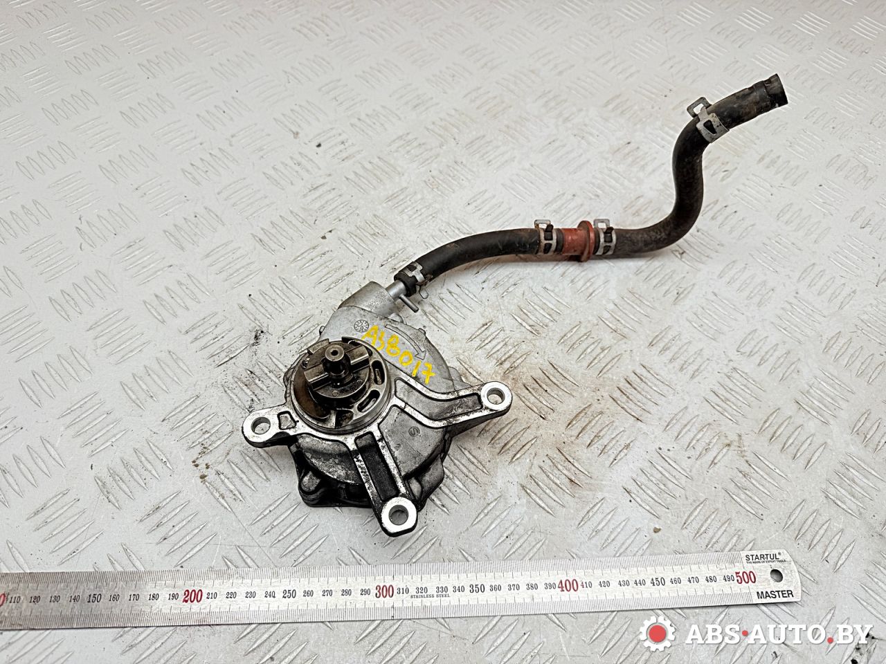 насос вакуумный Toyota RAV4 3 поколение (XA30) 2007, 2.2 л., 2AD-FTV, дизель, МКПП, внедорожник 5 дв., 293000R010, 293000W090, 293000W030 - фото №1