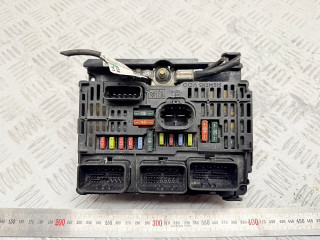 блок предохранителей Citroen C5 1 поколение [рестайлинг] 2007, 2.2 л., дизель, АКПП, 9657718780, S118983006K