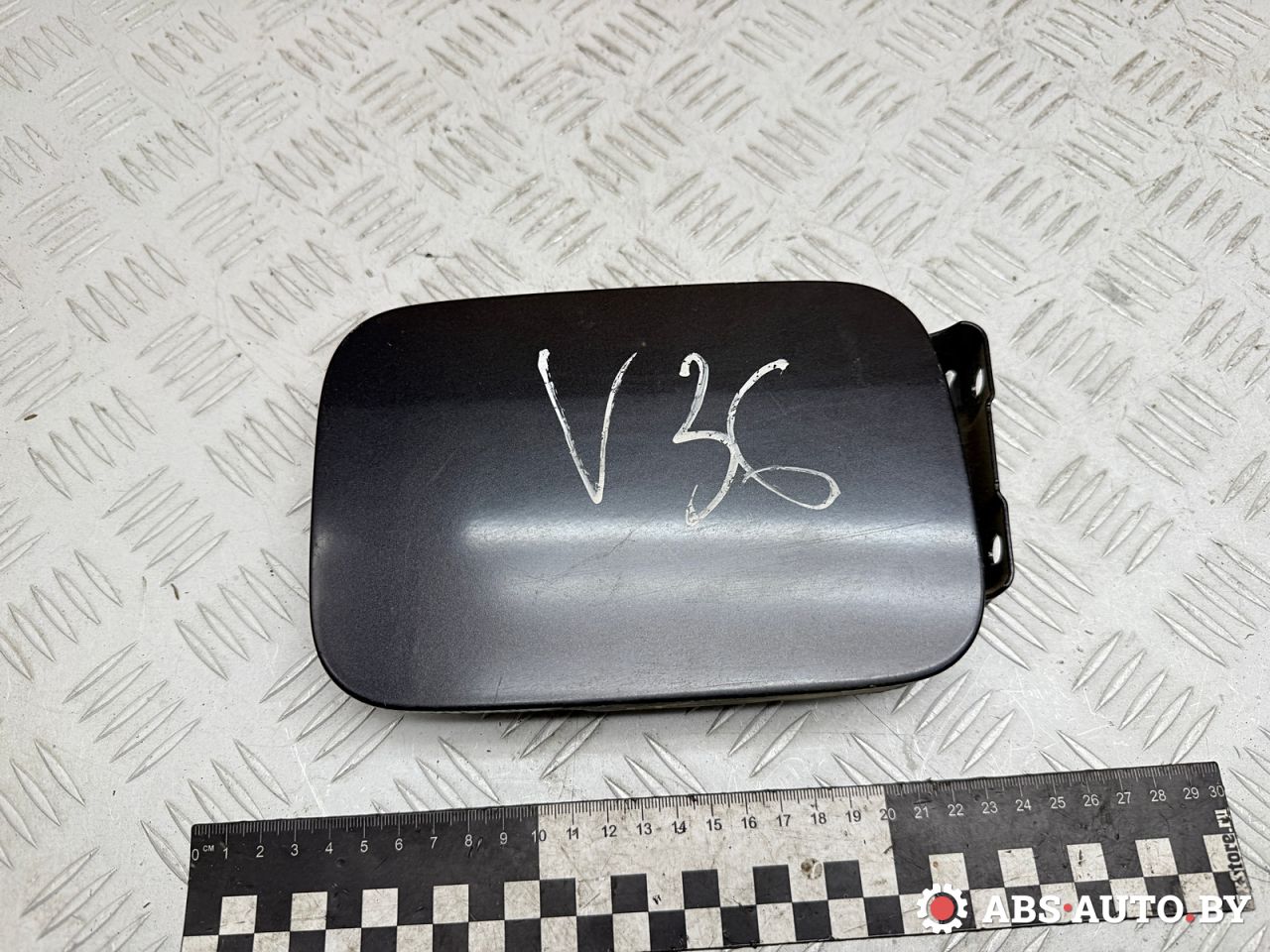 лючок топливного бака Mercedes-Benz A W168 1 поколение (1997-2001) 2000, 1.7 л., OM 668.940, дизель, АКПП, хетчбэк 5 дв., передний привод, A0005843117, A1685840639 - фото №1