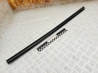 Уплотнитель стекла двери (бархотка) Citroen C5 1 поколение [рестайлинг] 2007, 2.0 л., RHR (DW10BTED4), дизель, АКПП, хетчбэк 5 дв., K1211229, CE16023789