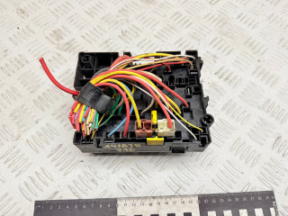 блок предохранителей Citroen Xsara 1 поколение [рестайлинг] 2001, 2.0 л., RHY (DW10TD), дизель, МКПП, хетчбэк 5 дв., 9628024480