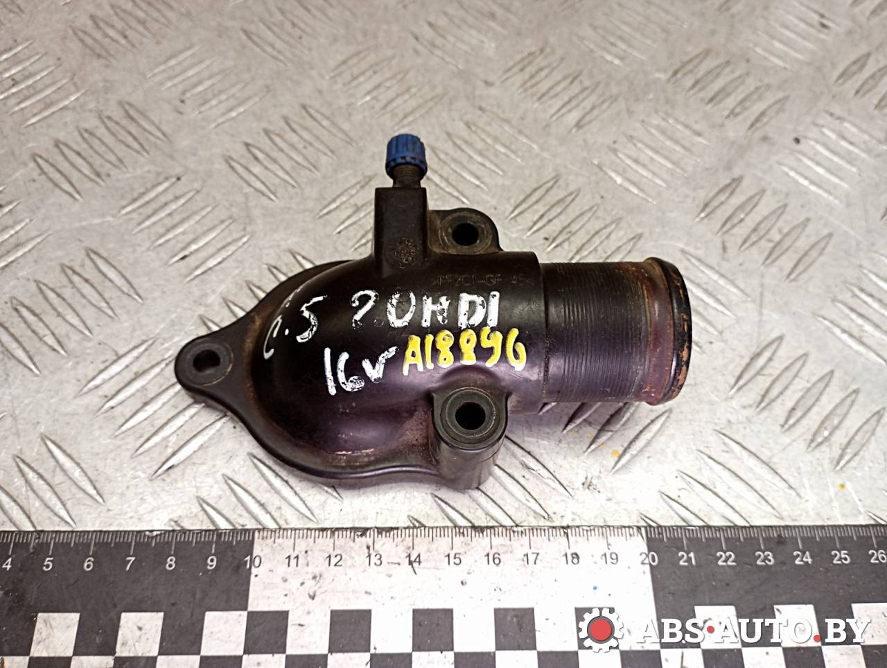 фланец (тройник) системы охлаждения Citroen C5 1 поколение 2003, 2.0 л., дизель - фото №1