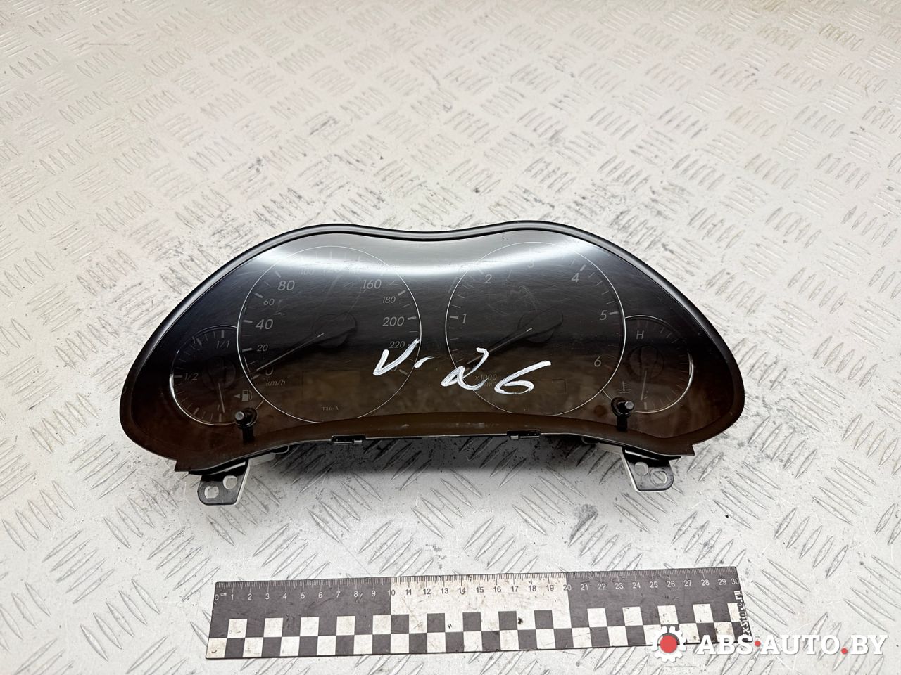 щиток приборов (приборная панель) Toyota Avensis 2 поколение (T250) 2006, 2.0 л., 1CD-FTV, дизель, МКПП, универсал, MB2574109865, 8380005630H - фото №1