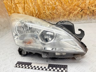 фара правая Peugeot 3008 1 поколение 2012, 1.6 л., 9HR (DV6C), дизель, робот, 9682519080, 89903105