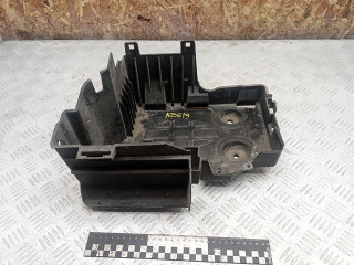 полка аккумулятора Renault Laguna 2 поколение 2005, 1.8 л., бензин, МКПП, хетчбэк 5 дв., передний привод, 8200183327, 8200183327B, 8200183327C