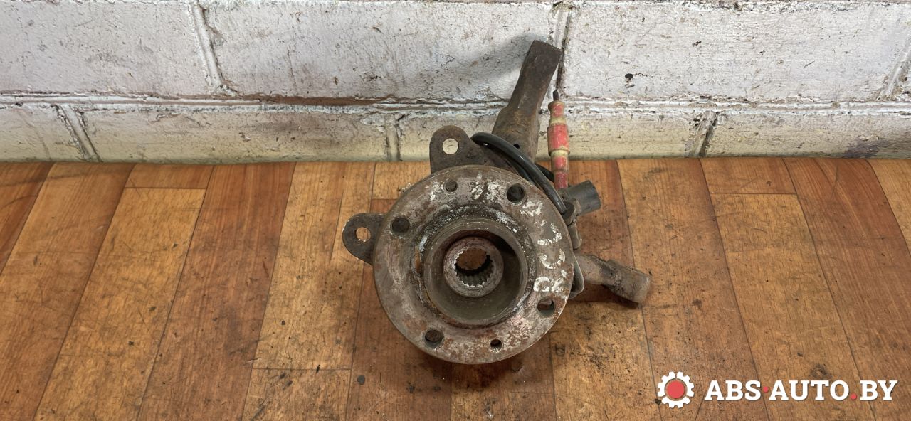 ступица передняя левая Renault Clio 1 поколение 1997 - фото №1