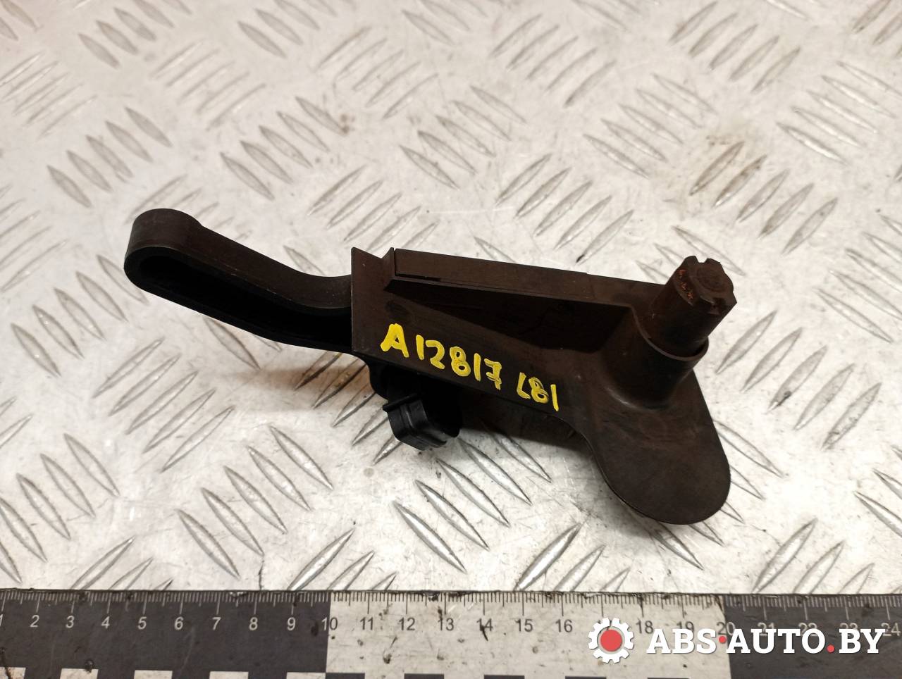 датчик коленвала Citroen C4 1 поколение 2006, 1.6 л., бензин, 9639999880, 1920AW, 9637465980, 6PU009163461, 0986280408 - фото №1