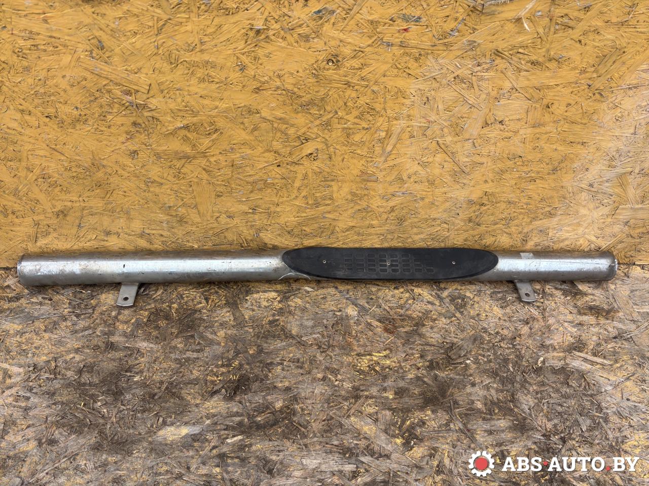 подножка Suzuki Grand Vitara 2 поколение 2008, 1.6 л., M16A, бензин, МКПП, внедорожник 3 дв. - фото №1