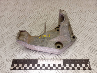 кронштейн двигателя Opel Astra F [рестайлинг] 1996, 1.6 л., бензин, 90447866
