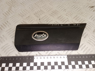 молдинг крыла Audi 100 С3 [рестайлинг] 1990, 443853972