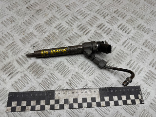 форсунка Mercedes-Benz A W169 2 поколение (2004-2008) 2008, 2.0 л., OM 640.942, дизель, МКПП, хетчбэк 5 дв., правый руль, A6400700787, 6400700687, 6400700787, A6400700687, 0445110166, 0445110167, 0986435117, 0986435118