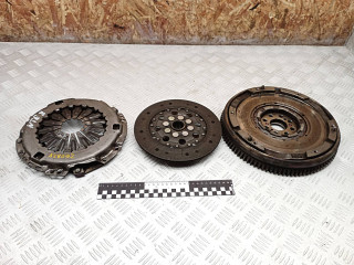 комплект сцепления Toyota RAV4 2 поколение (XA20) 2003, 2.0 л., 1CD-FTV, дизель, МКПП, внедорожник 5 дв., CT152, DT144, 1345027021, 3121020371, 3125020352