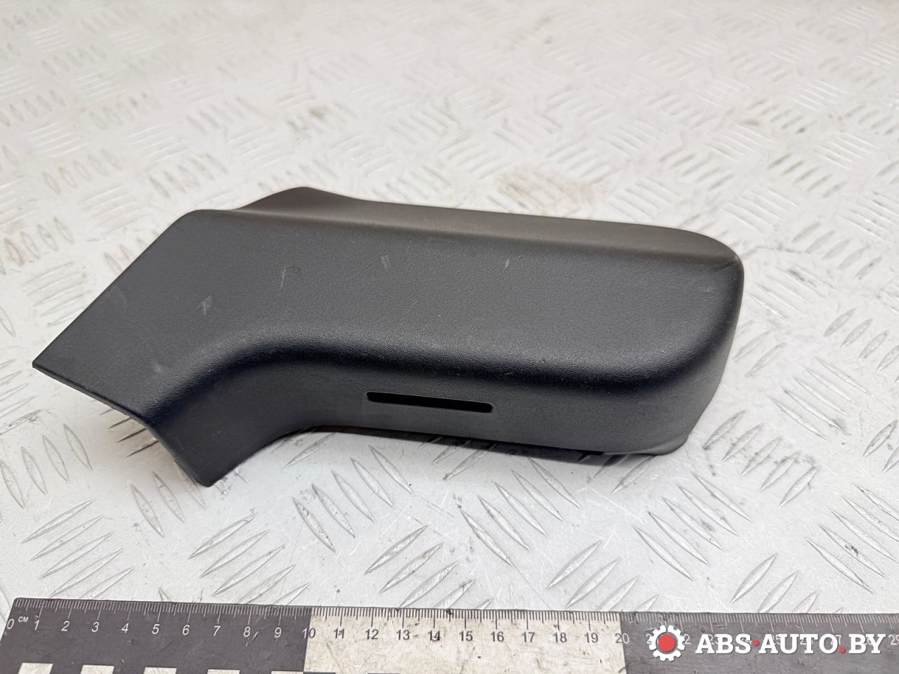 пластик (накладка) сиденья Jeep Cherokee 5 поколение 2016, 2.0 л., EBT, дизель, АКПП, внедорожник 5 дв., 5PE59TRMAB - фото №1