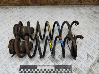 пружина задняя Peugeot 5008 1 поколение 2013, 1.6 л., дизель, робот, правый руль, 5102EH, 5102EJ