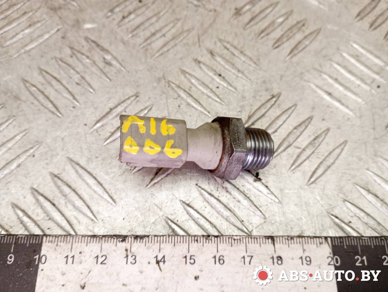 датчик давления масла Peugeot 4007 1 поколение 2009, 2.2 л., дизель, МКПП, полный подключаемый привод, правый руль, 963299, 9687238280, 96329985 - фото №1