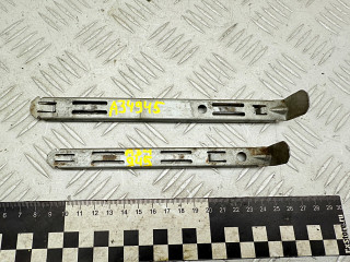 крепление фары левой Volvo XC90 1 поколение [рестайлинг] 2008, 2.4 л., D 5244 T4, дизель, АКПП, внедорожник 5 дв., правый руль, 8637181, 8637182