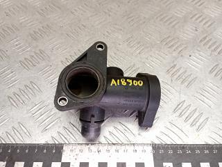 фланец (тройник) системы охлаждения Volkswagen Passat B5 1999, 1.8 л., бензин, 058121133B