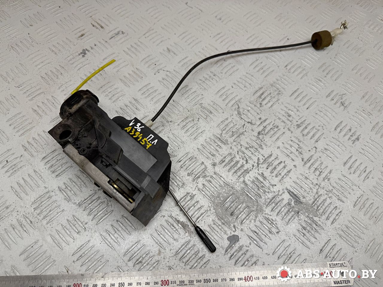 замок двери передней левой Mercedes-Benz A W168 1 поколение (1997-2001) 2000, 1.7 л., OM 668.940, дизель, АКПП, хетчбэк 5 дв., передний привод - фото №1