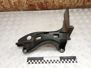 Крепление бампера заднего Peugeot 3008 1 поколение 2011, 1.6 л., дизель, робот, передний привод, правый руль, 9685552577