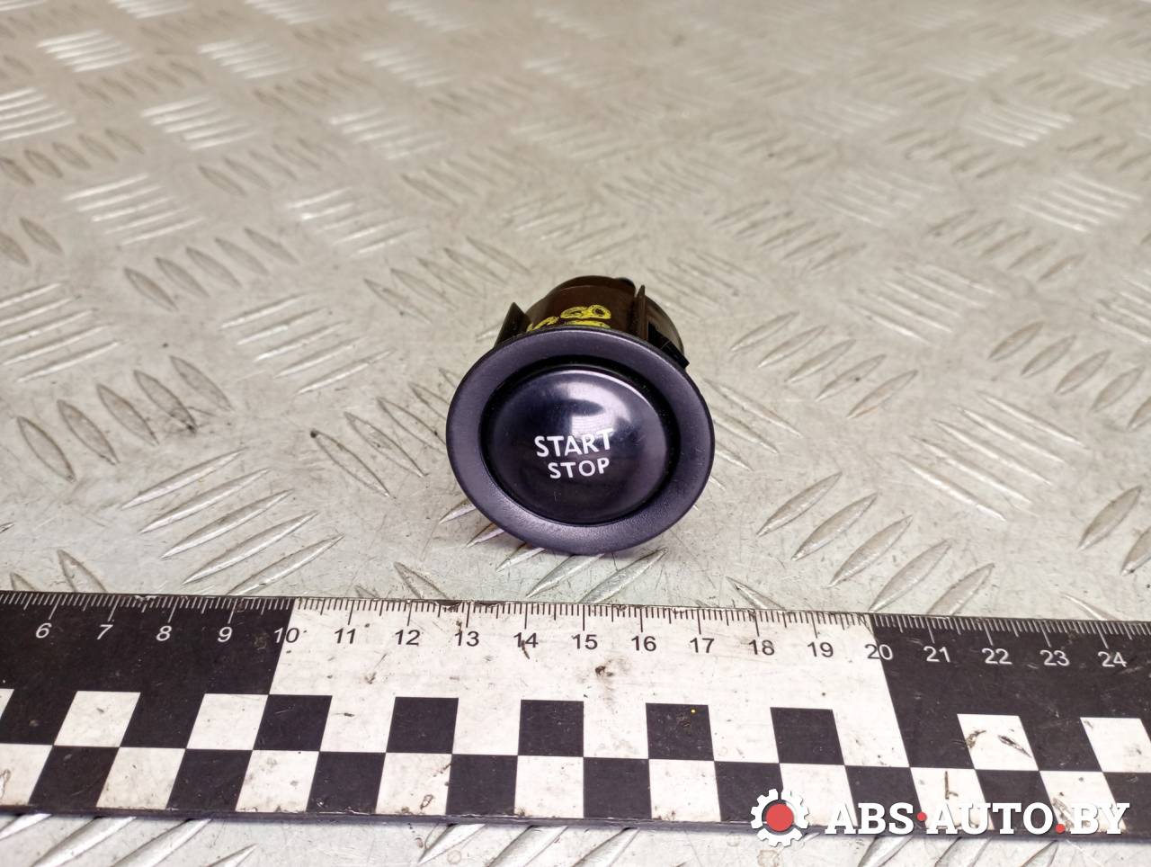 кнопка запуска двигателя Renault Grand Scenic 3 поколение 2011, 1.5 л., дизель, МКПП, правый руль, 41208X, 1019184 - фото №1