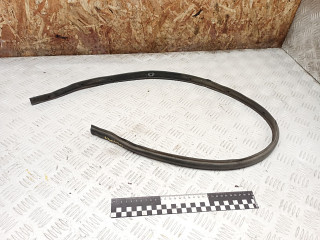 уплотнитель подкапотного пространства Hyundai Lantra J2 1996, 1.6 л., G4GR, бензин, МКПП