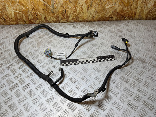 плюсовой провод аккумулятора Citroen C5 2 поколение 2013, 2.0 л., RHH (DW10CTED4), дизель, МКПП, универсал, 9673227280