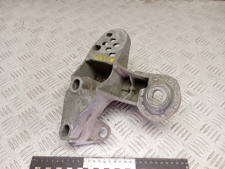 кронштейн двигателя Volkswagen Passat B5 1998, 1.8 л., бензин, 8E0199351F