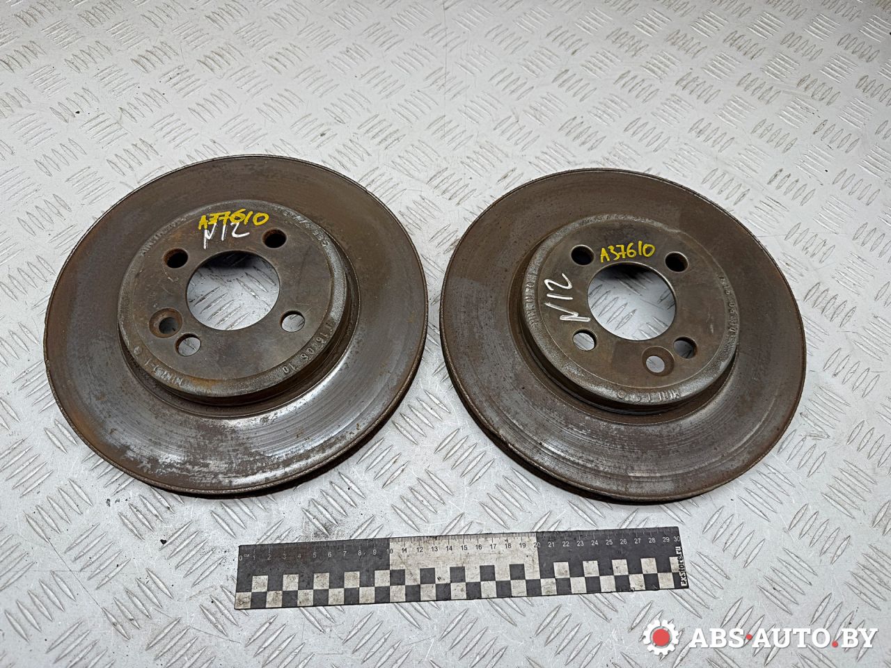 диск тормозной передний Mini Cooper 2 поколение 2010, 1.6 л., N16 B16 A, бензин, кабриолет, правый руль, 6774985, 34116774985 - фото №1