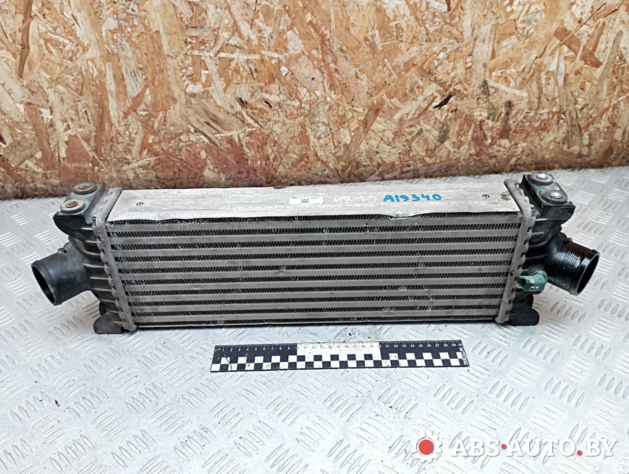 интеркулер Ford Transit Custom 1 поколение 2017, 2.2 л., дизель, МКПП, CACCC119L440AF, CC119L440AF, LRIC1087, 1748579, 1748585, 1771034, 1771038, 1823031, 1823032, 1881207, 1881209, CC119L440AC, CC119L440AD, CC119L440AE, CC119L440BC, CC119L440BD, CC119L440BE, CC119L440BF, 8ML376790764, KIZ1023EB, KIZ1023RR, CI391000S, 96486, 30976, 818644 - фото №1