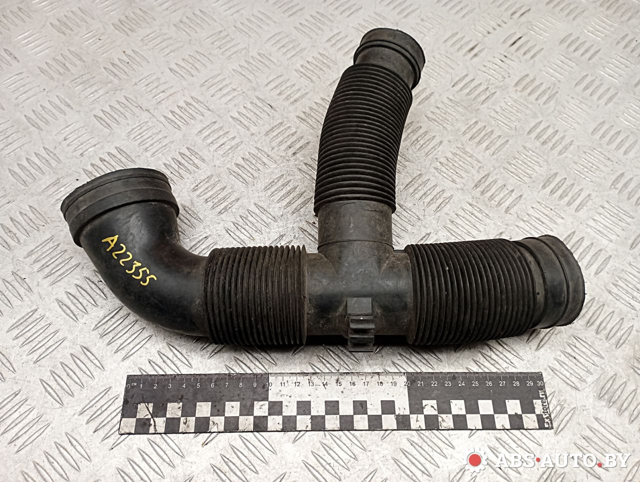 патрубок интеркулера Opel Astra G 1999, 1.6 л., бензин, 90531011 - фото №1