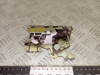 замок двери передней правой Mercedes-Benz Vito W638 1999, 6387200335