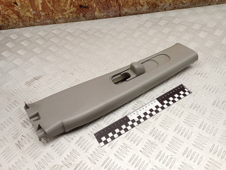 обшивка стойки центральной правой Toyota RAV4 2 поколение (XA20) [рестайлинг] 2005, 2.0 л., 1CD-FTV, дизель, МКПП, внедорожник 5 дв., 6241042020