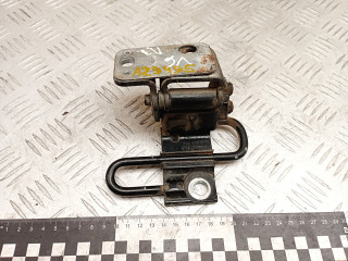 петля двери Volkswagen Passat B6 2007, 2.0 л., дизель, АКПП, универсал, 3C9833411