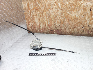 замок двери задней правой Volkswagen Passat B6 2009, 2.0 л., дизель, МКПП, универсал, 3C4839016A