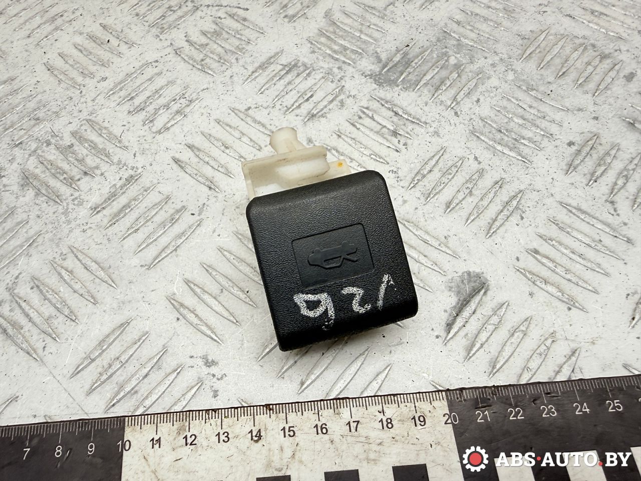 ручка открывания капота Toyota Avensis 2 поколение (T250) 2006, 2.0 л., 1CD-FTV, дизель, МКПП, универсал, 5363105020 - фото №1