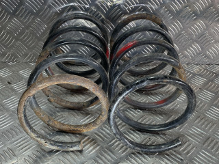 пружина задняя Volvo V70 1 поколение 1999, 2.5 л., дизель, МКПП, универсал