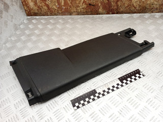 обшивка стойки центральной правой Peugeot 3008 1 поколение 2011, 1.6 л., дизель, робот, передний привод, правый руль, 9683126677