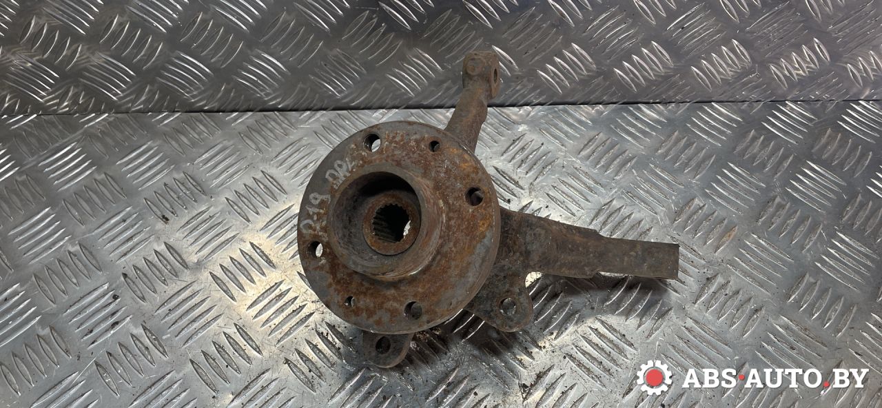ступица передняя правая Renault 19 2 поколение 1994 - фото №1