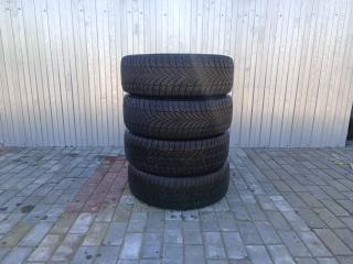 шина Hyundai Terracan 1 поколение [рестайлинг] 2004, 2.9 л., дизель, АКПП, внедорожник 5 дв., полный привод