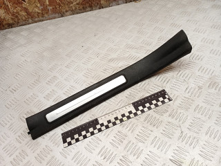 накладка на порог внутренняя Mercedes-Benz A W169 2 поколение (2004-2008) 2008, 2.0 л., OM 640.942, дизель, МКПП, хетчбэк 5 дв., правый руль, A1696801074