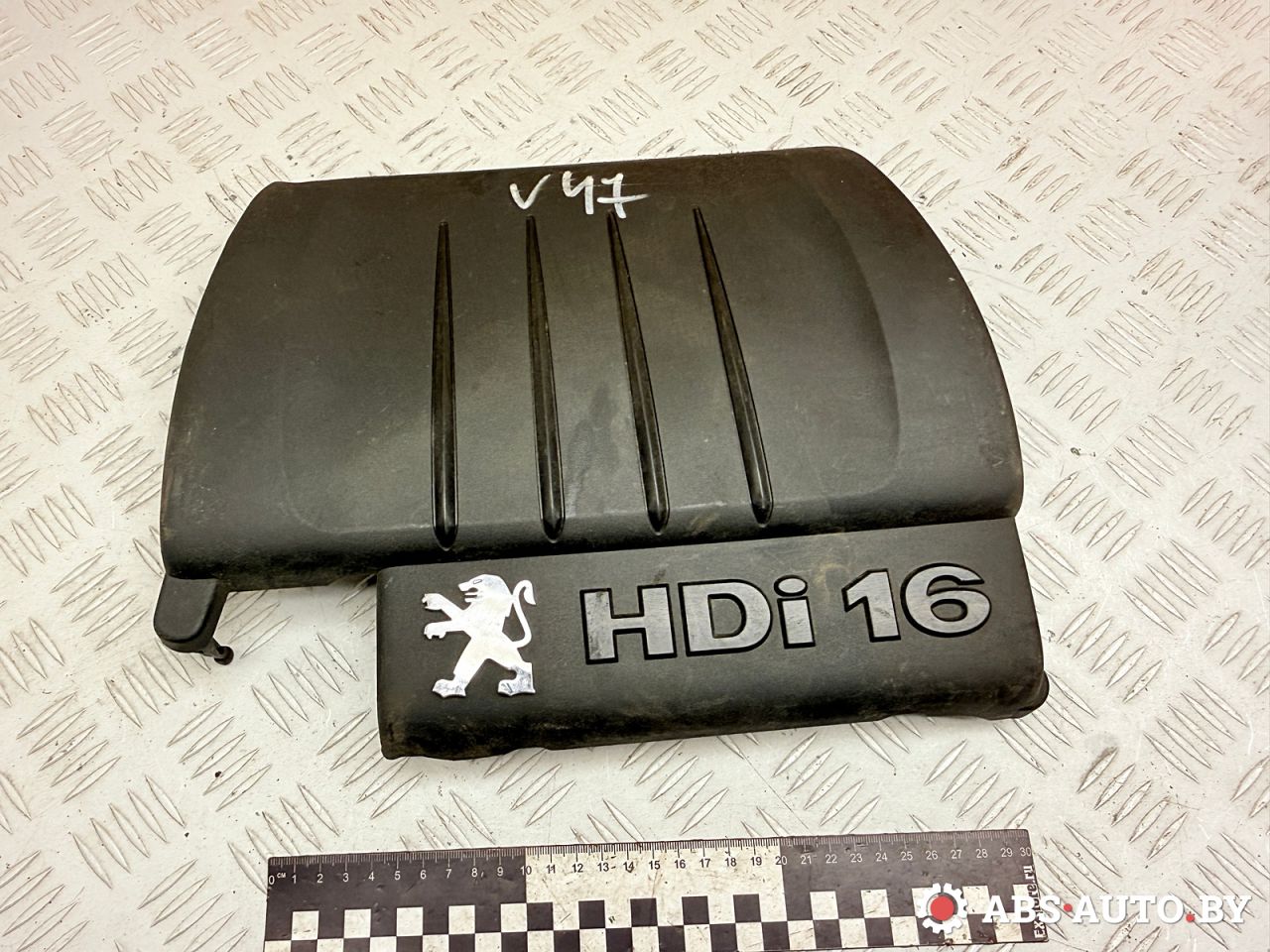 декоративная крышка двигателя Peugeot 308 T7 2010, 1.6 л., 9HX (DV6ATED4), дизель, МКПП, 9653014380, 9653014680 - фото №1