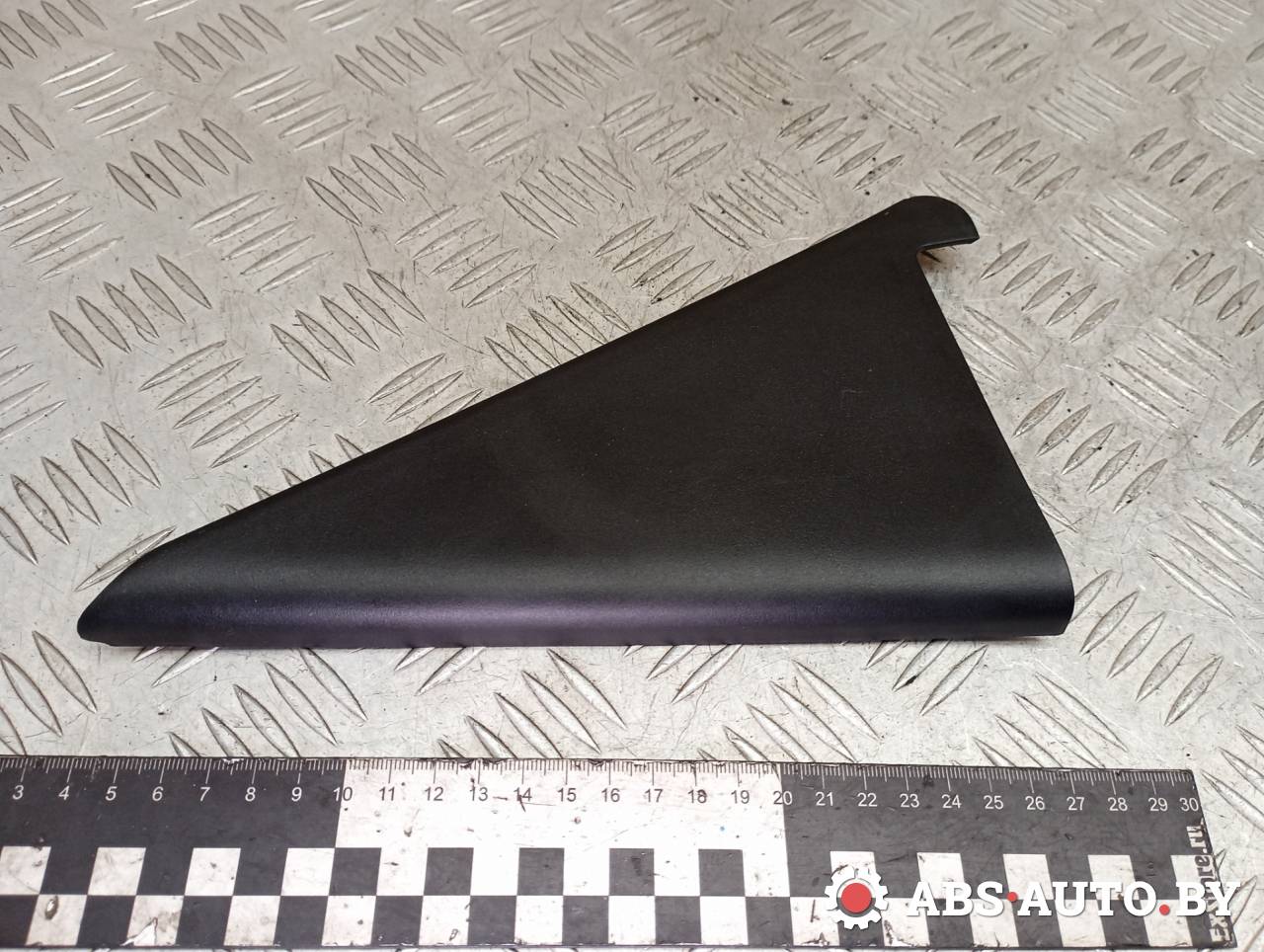 молдинг двери задней правой Kia Sorento 2 поколение 2010, 2.2 л., дизель, МКПП, полный привод, правый руль, 839202P000 - фото №1