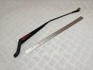 щеткодержатель (поводок стеклоочистителя, дворник) Peugeot 407 1 поколение 2005, 2.0 л., RHR (DW10BTED4), дизель, АКПП, седан, 74560