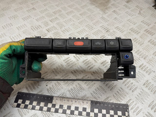 кнопка аварийной сигнализации Opel Vectra B 1997, 2.0 л., Y 20 DTL, дизель, МКПП, 90503546