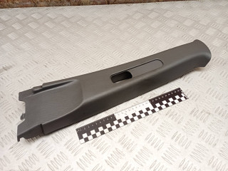 обшивка стойки центральной левой Toyota RAV4 2 поколение (XA20) 2003, 2.0 л., 1CD-FTV, дизель, МКПП, внедорожник 5 дв., 6241242030