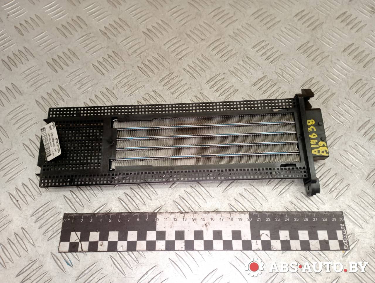 электрический радиатор отопителя (тэн) Peugeot 5008 1 поколение 2011, 1.6 л., дизель, МКПП, передний привод, T2392001, S7477001 - фото №1