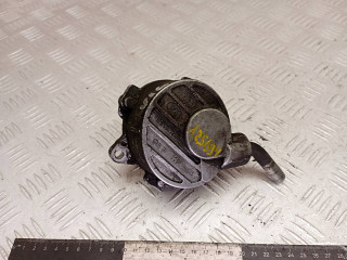 насос вакуумный Mercedes-Benz M-Класс W163 [рестайлинг] W163 2004, 2.7 л., дизель, АКПП, внедорожник 5 дв., полный привод, A6122300065