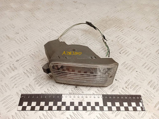 поворотник правый Toyota RAV4 2 поколение (XA20) 2003, 2.0 л., 1CD-FTV, дизель, МКПП, внедорожник 5 дв., 8151142060