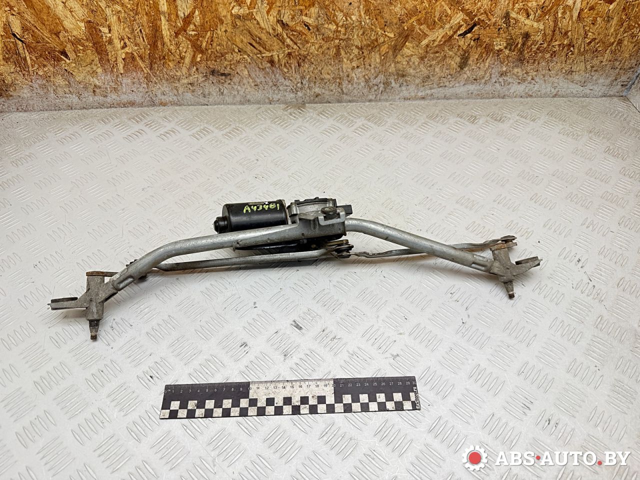 механизм стеклоочистителя (трапеция дворников) Audi A6 4B/C5 1999, 2.5 л., AKN, дизель, МКПП, универсал, передний привод, 8D1955113C, 4B1955023C, 404587 - фото №1