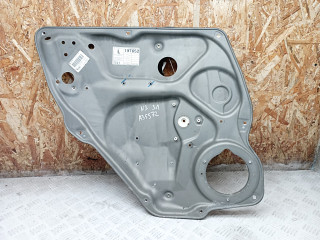 стеклоподъемник задний левый Mercedes-Benz A W169 2 поколение (2004-2008) 2005, 1.5 л., M 266.920, бензин, МКПП, хетчбэк 5 дв., правый руль, A1697301379